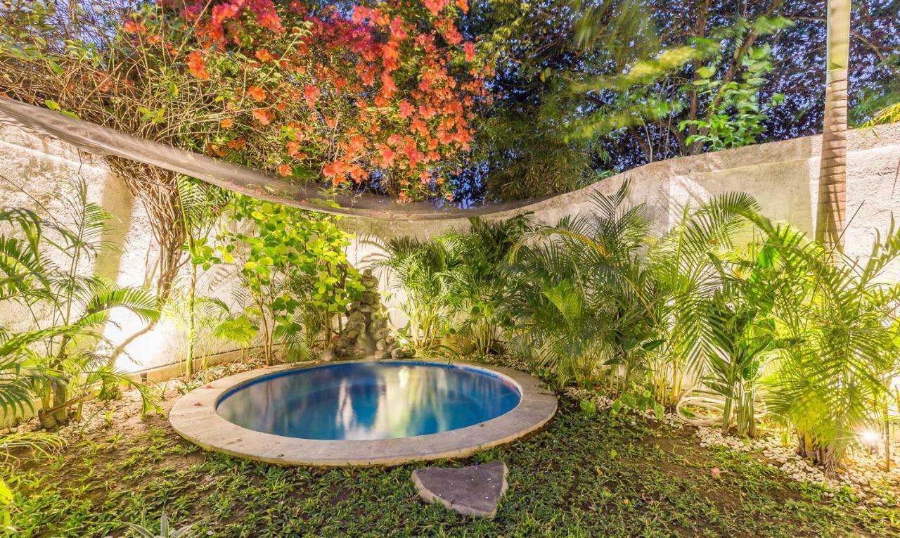 הוילה קנגו Eco Bamboo Bungalow 4 מראה חיצוני תמונה
